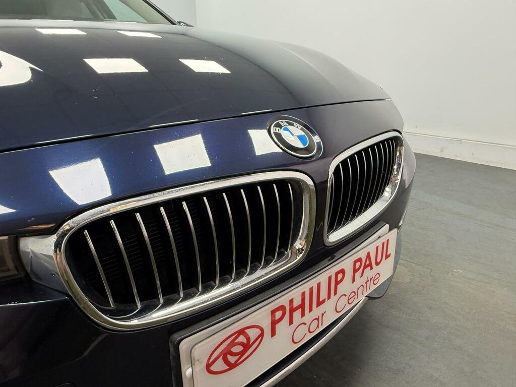 BMW 3 Series 320I Se Saloon Black #35