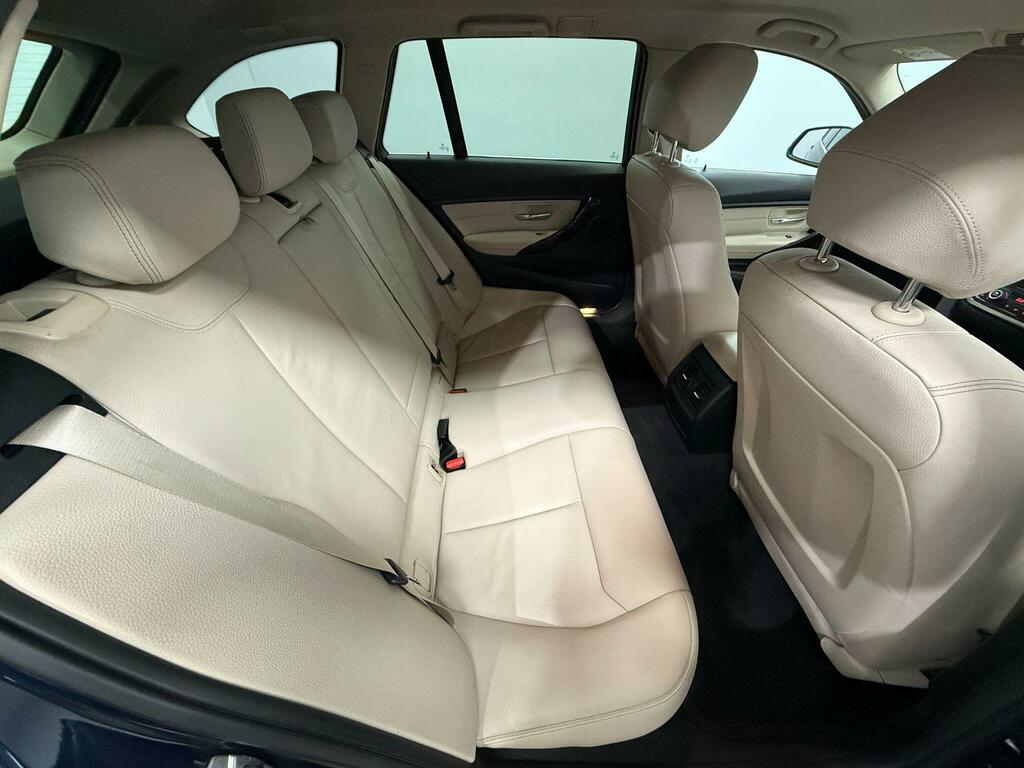 BMW 3 Series 320I Se Saloon Black #6