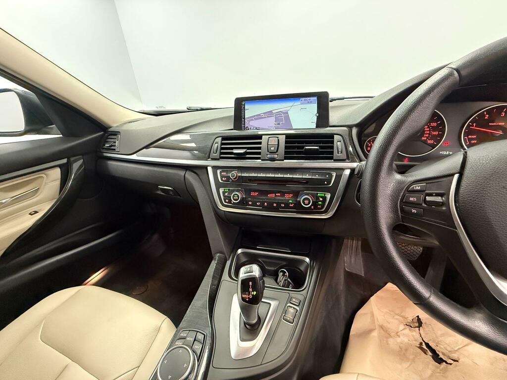 BMW 3 Series 320I Se Saloon Black #15
