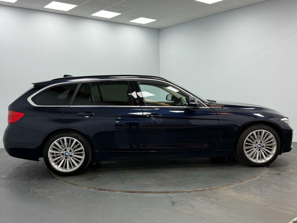 BMW 3 Series 320I Se Saloon Black #31