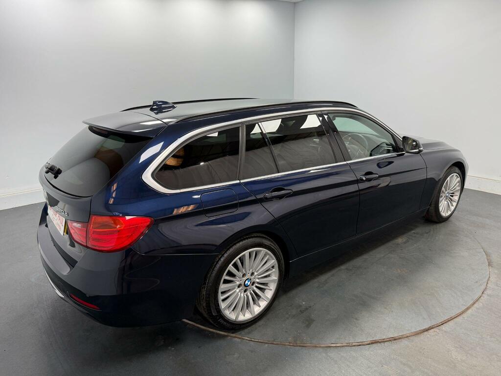 BMW 3 Series 320I Se Saloon Black #46