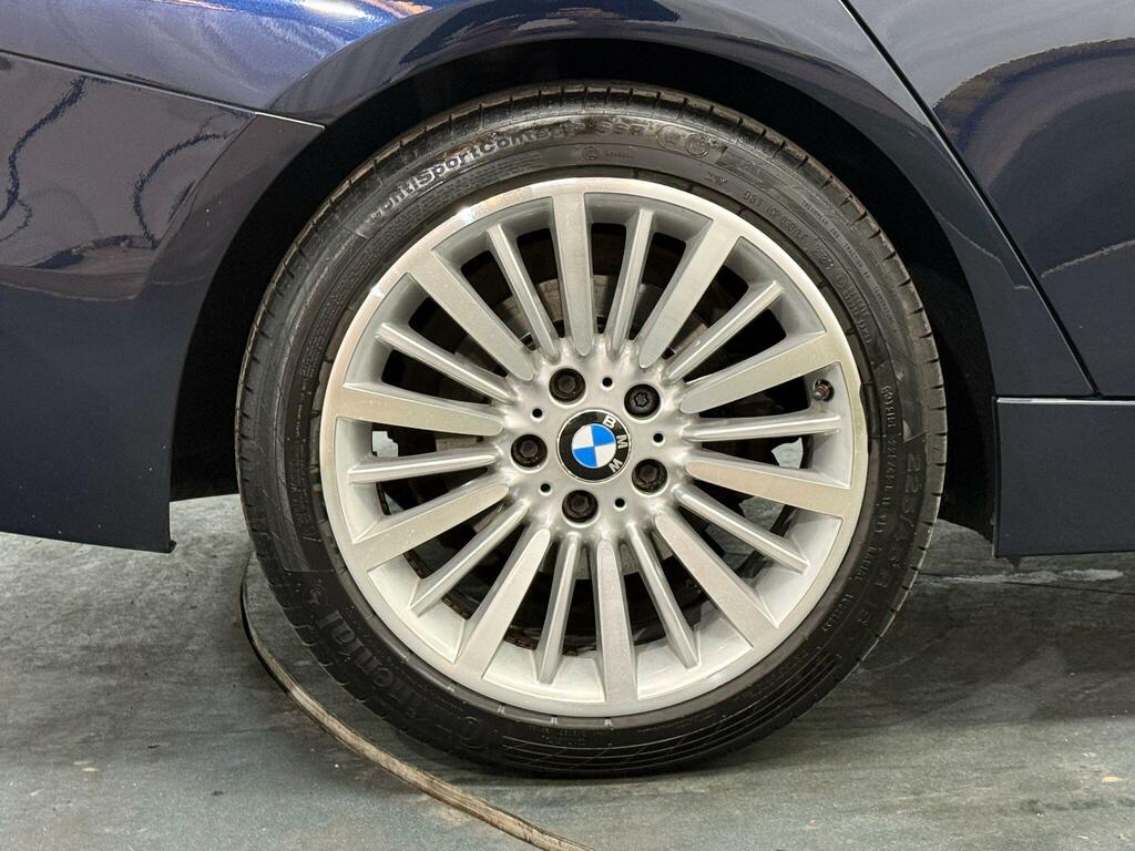 BMW 3 Series 320I Se Saloon Black #49