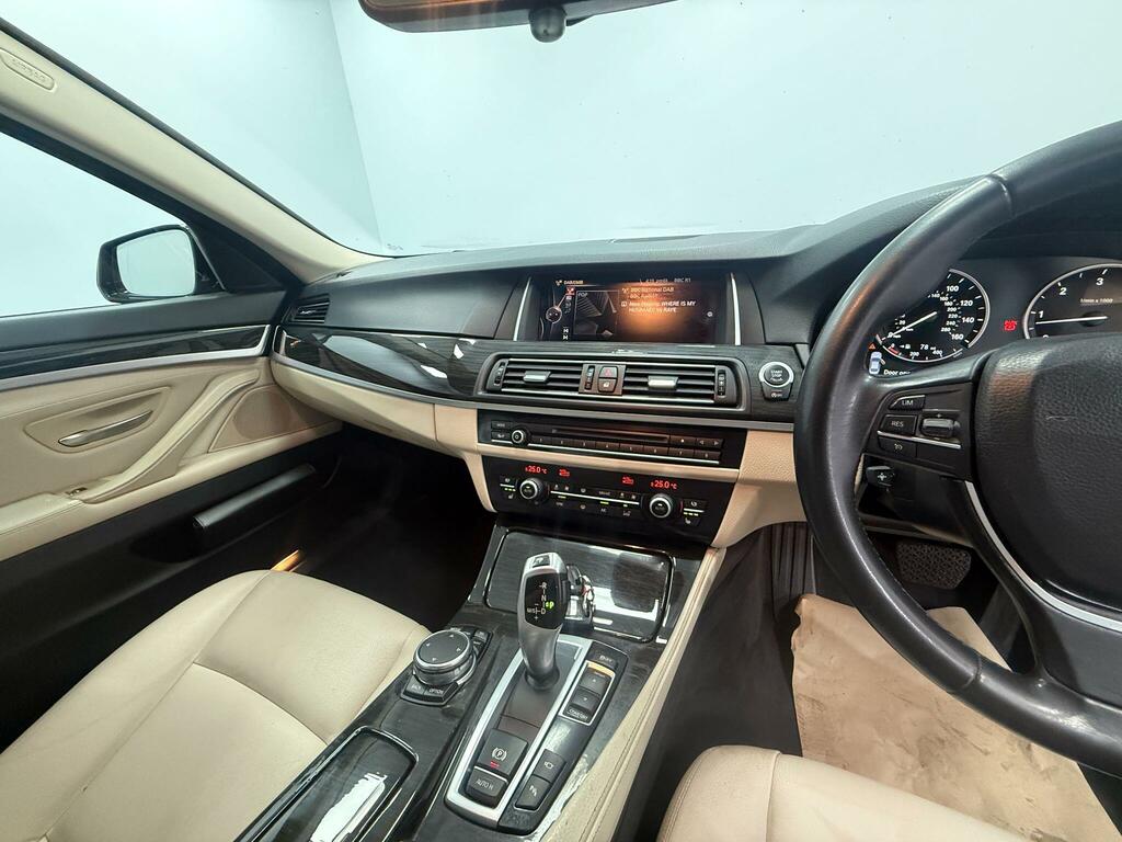 BMW 5 Series Black #15