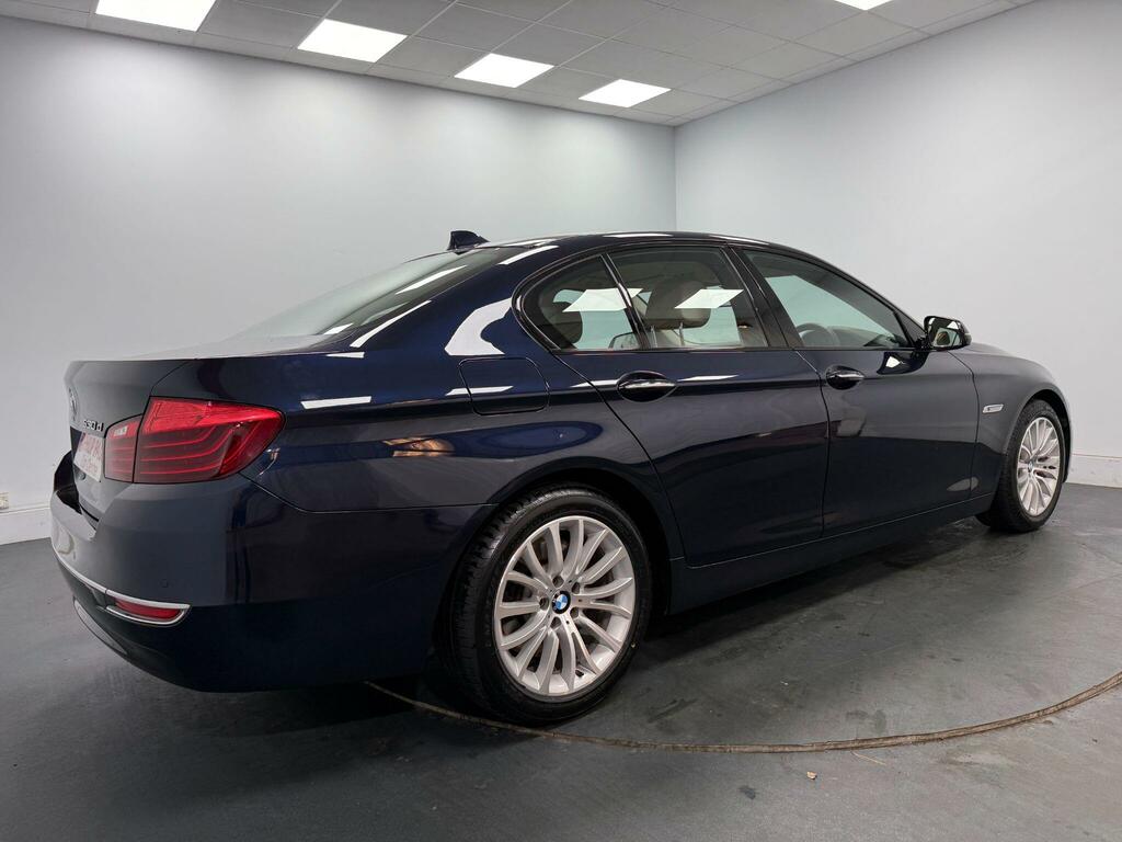 BMW 5 Series Black #45