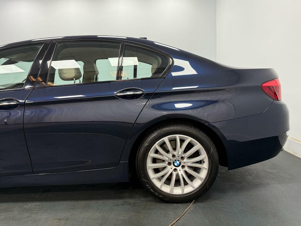 BMW 5 Series Black #39