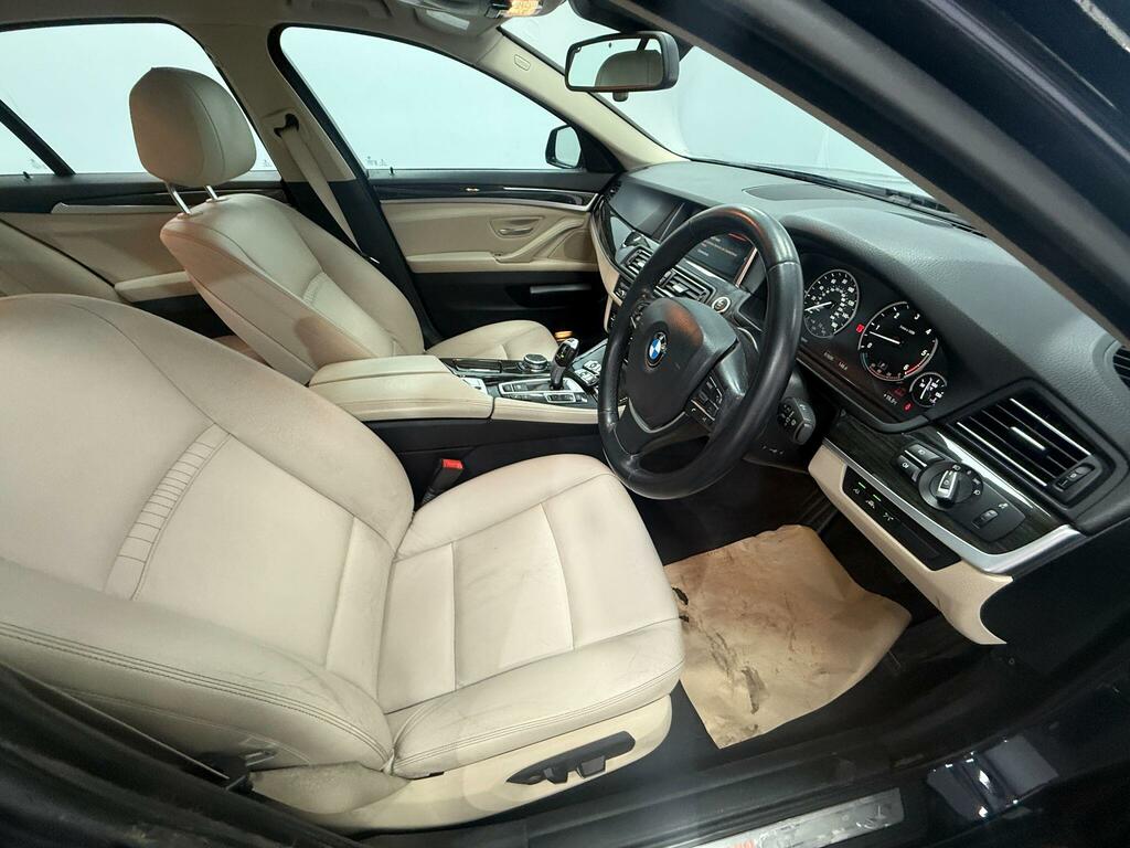 BMW 5 Series Black #16
