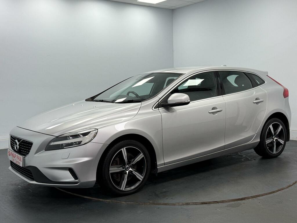 Volvo V40 D4 190 R Design Silver #2