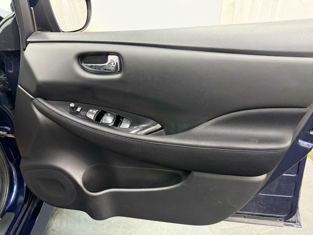 Nissan Leaf Leaf N-connecta Black #17