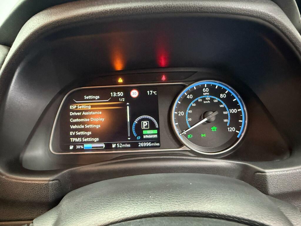 Nissan Leaf Leaf N-connecta Black #10