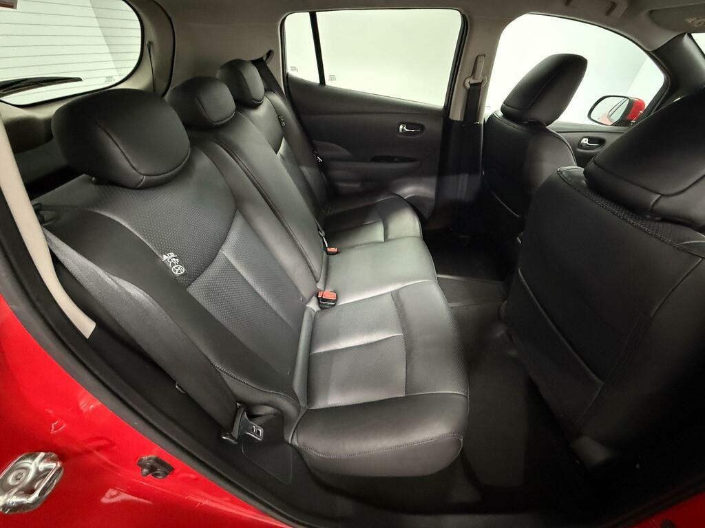 Nissan Leaf 80Kw Tekna 30Kwh Red #6
