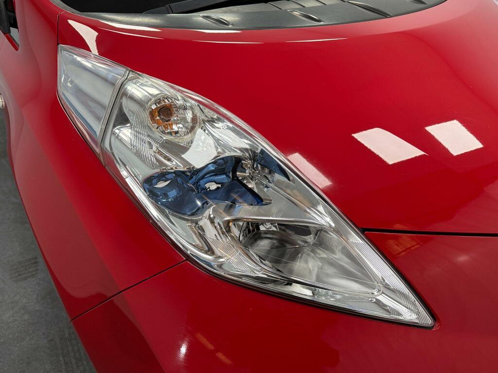 Nissan Leaf 80Kw Acenta 24Kwh White #33