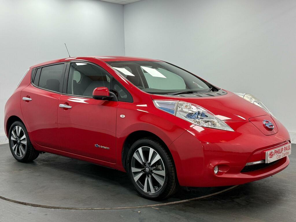 Nissan Leaf 80Kw Tekna 30Kwh Red