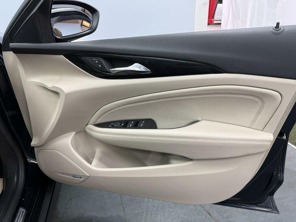 Vauxhall Insignia Insignia Sri Vx-line Nav Td Grey #18