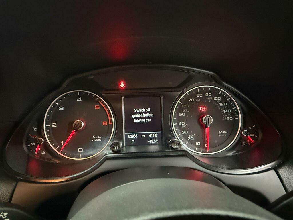 Audi Q5 2.0 Tdi 190 Quattro S Line Plus S Tronic Black #10