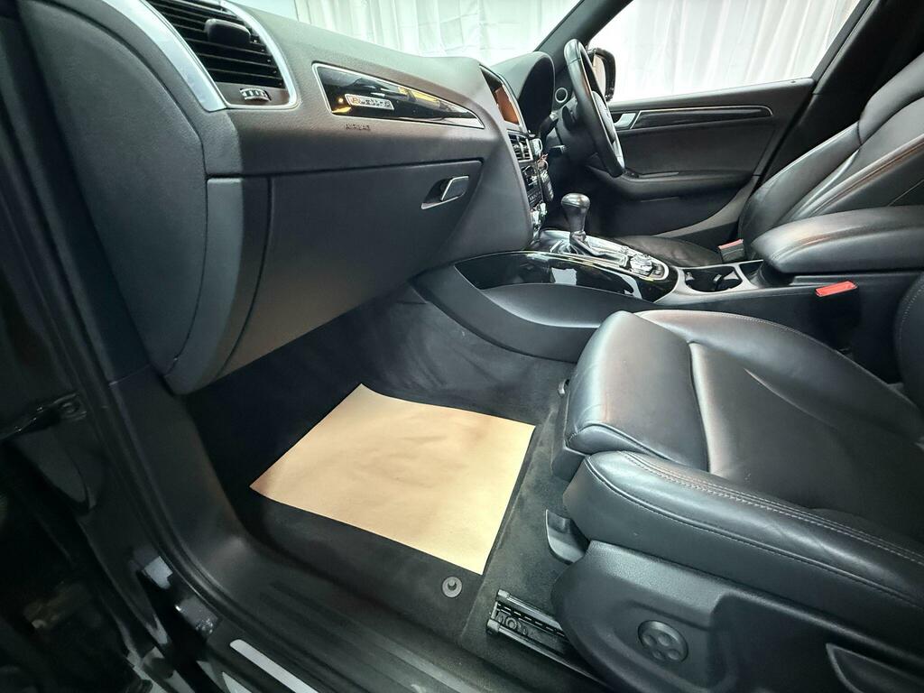 Audi Q5 2.0 Tdi 190 Quattro S Line Plus S Tronic Black #28