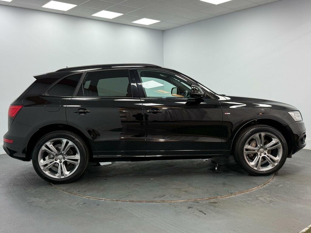 Audi Q5 2.0 Tdi 190 Quattro S Line Plus S Tronic Black #31