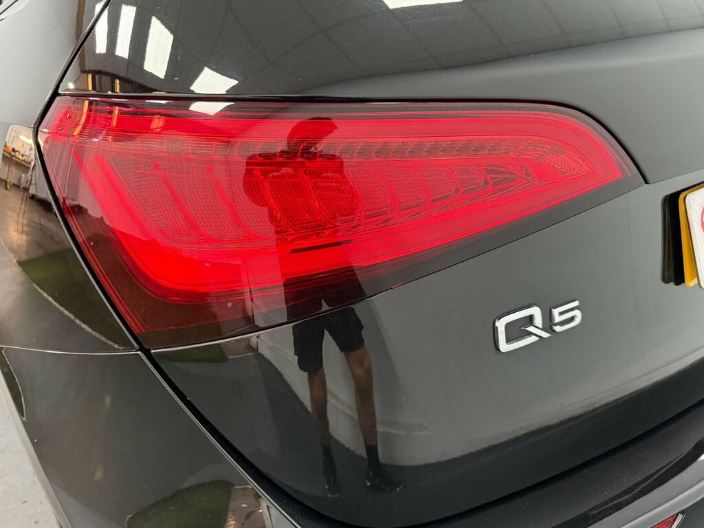 Audi Q5 2.0 Tdi 190 Quattro S Line Plus S Tronic Black #42