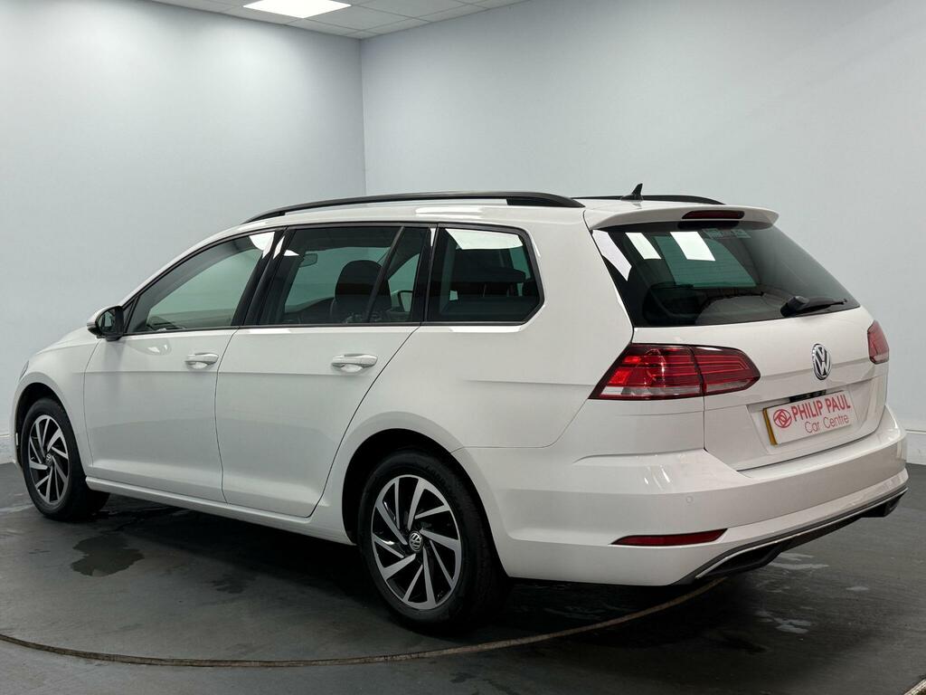 Volkswagen Golf 1.6 Tdi Match Dsg White #3