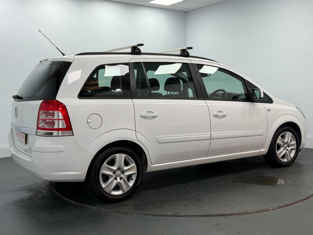 Vauxhall Zafira 1.8I 120 Exclusiv White #4