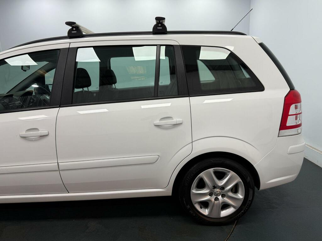 Vauxhall Zafira 2014 14 Exclusiv Black #40
