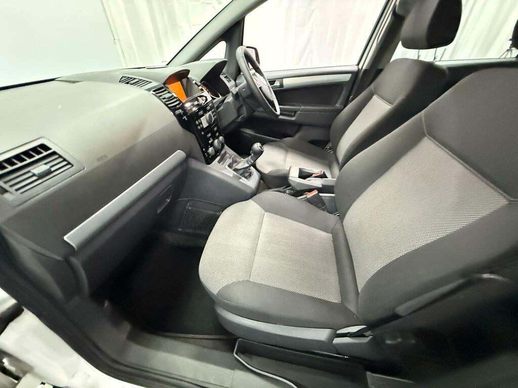 Vauxhall Zafira 2014 14 Exclusiv Black #26