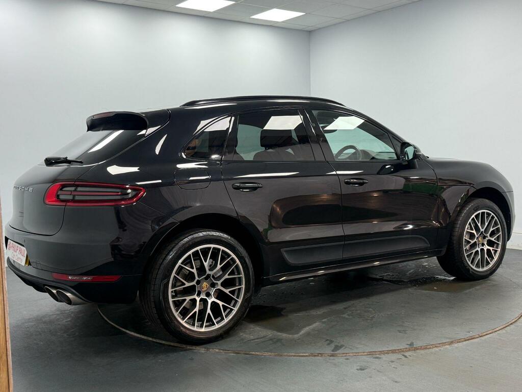 Porsche Macan S Pdk Black #4
