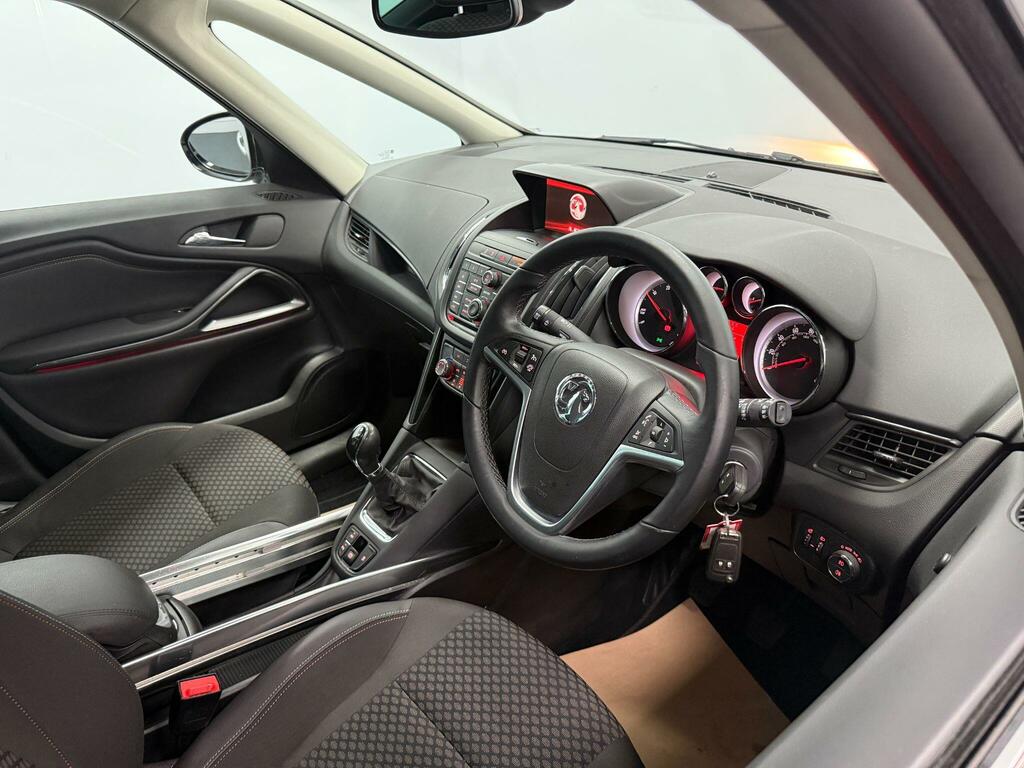 Vauxhall Zafira Tech Line Cdti  #18