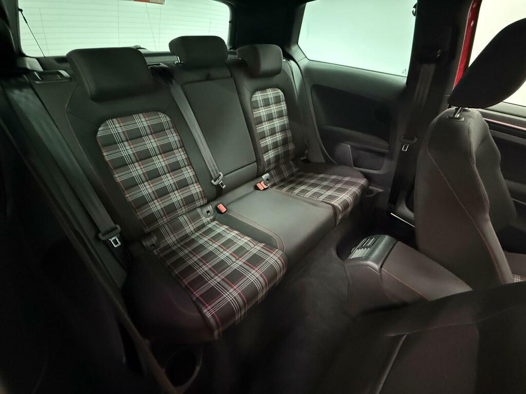 Volkswagen Golf 2.0 Tsi 245 Gti Performance Red #6