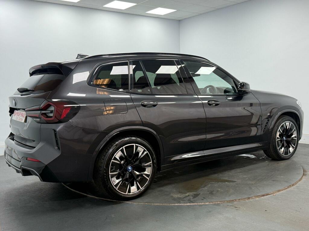 BMW iX3 210Kw M Sport Pro 80Kwh Grey #4