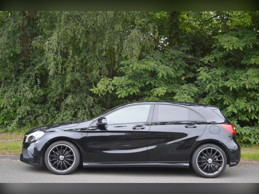 Mercedes-Benz A Class 1.6 A200 Amg Line Premium Hatchback 7 Black #3