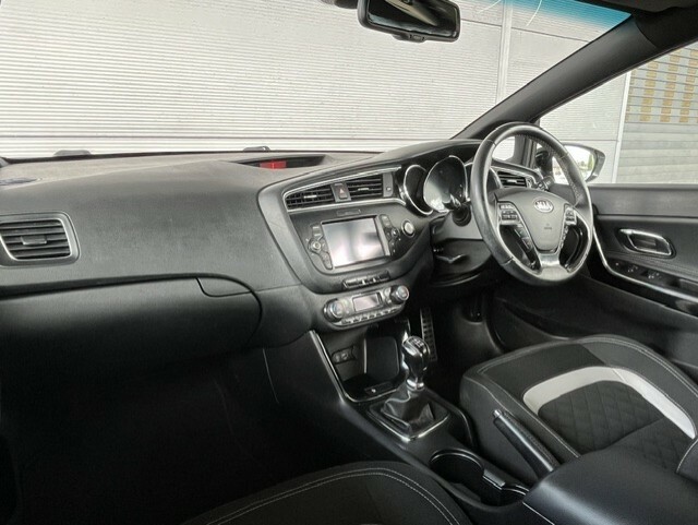 Kia Ceed 1.0P Gdi Gt-line 120 Bhp Black #6