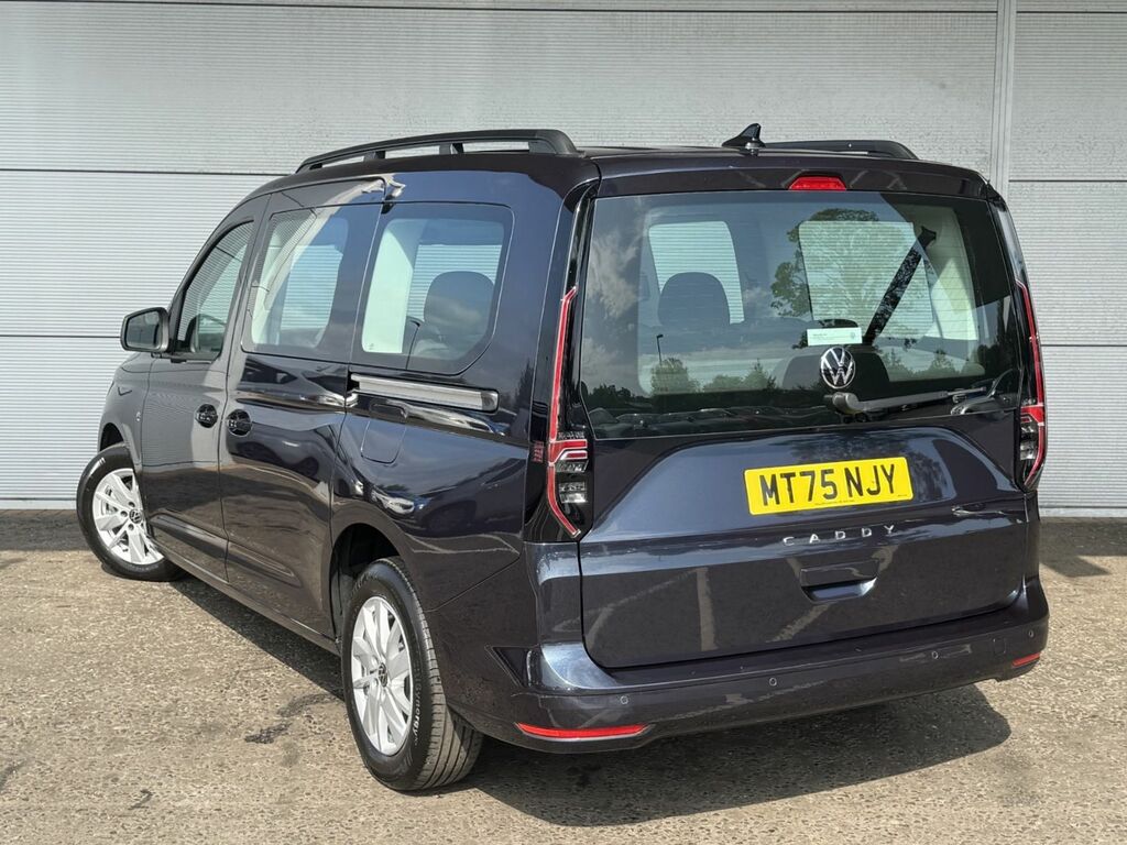 Volkswagen Caddy Maxi Life C20 2.0 Tdi Life 125 Bhp Blue #6