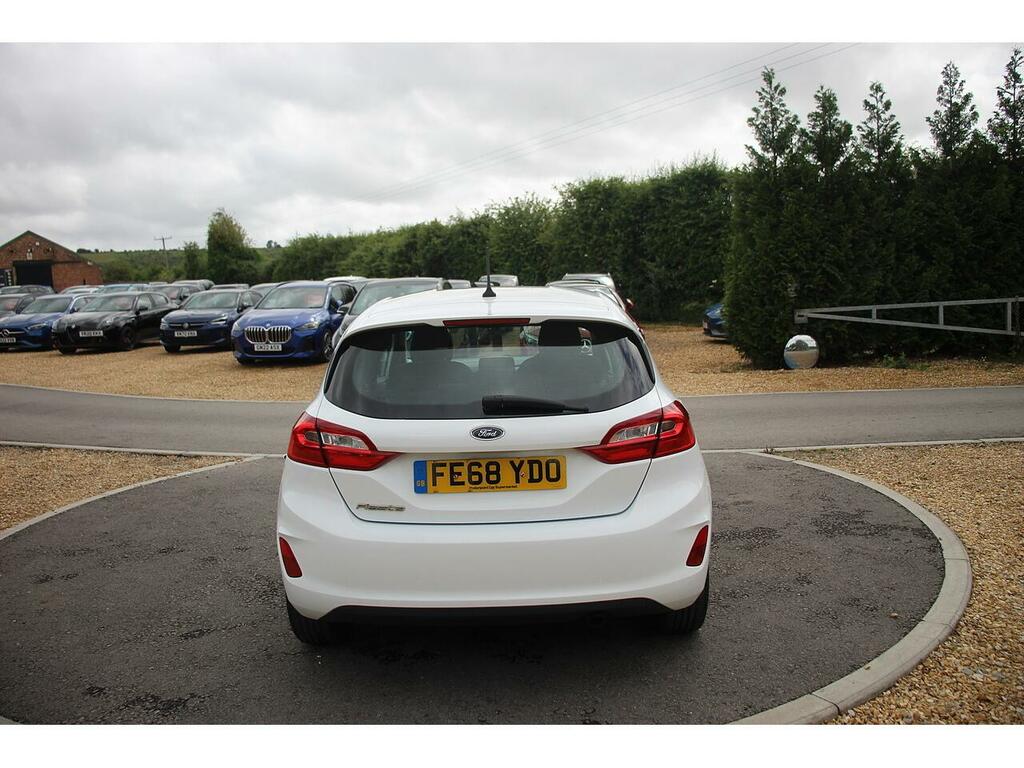 Ford Fiesta Hatchback FE68YDO White #5
