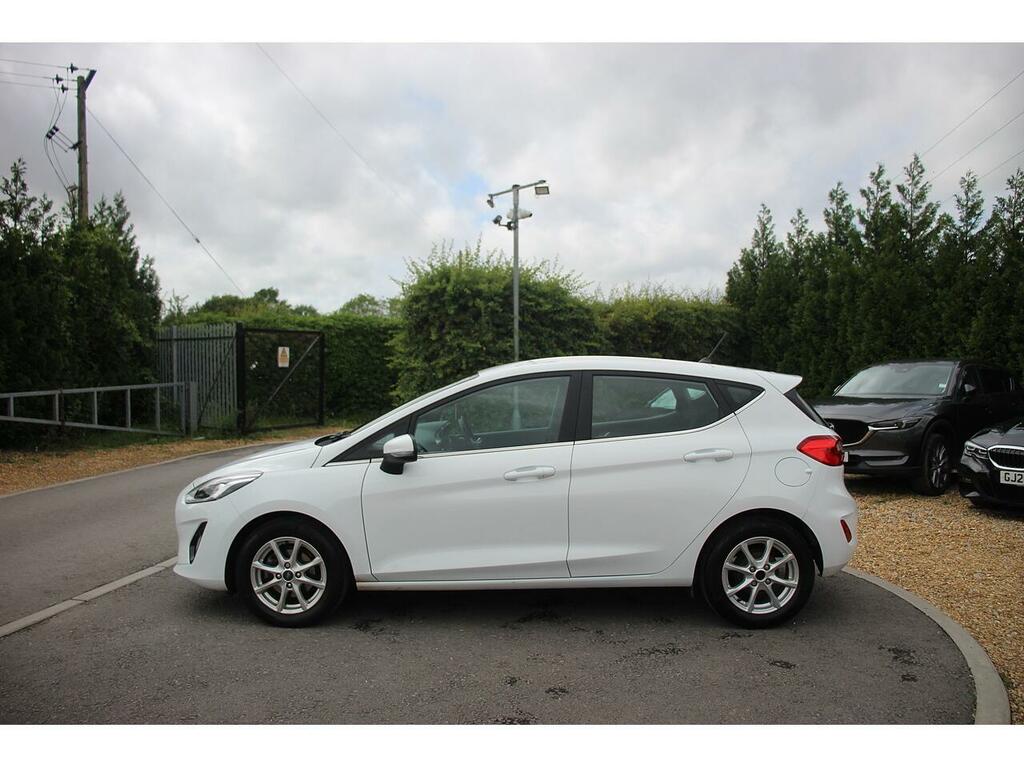 Ford Fiesta Hatchback FE68YDO White #3