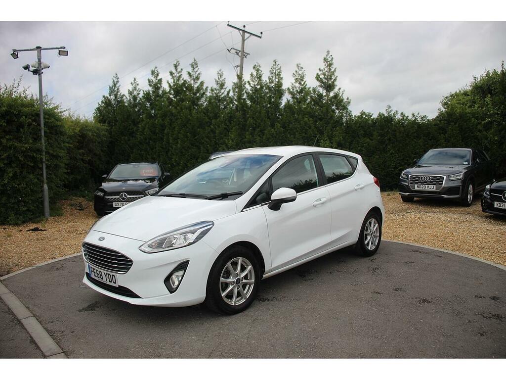 Ford Fiesta Hatchback FE68YDO White #2