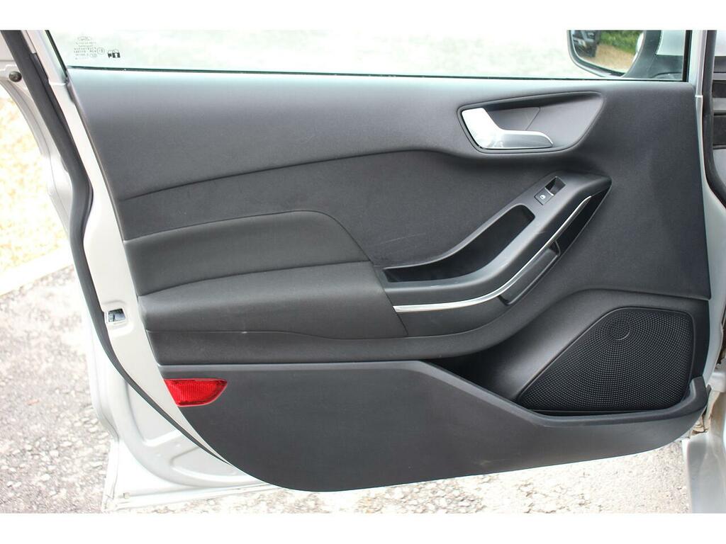 Ford Fiesta Active B And O White #25
