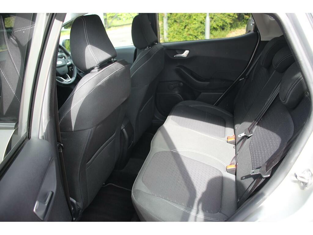 Ford Fiesta Active B And O White #12