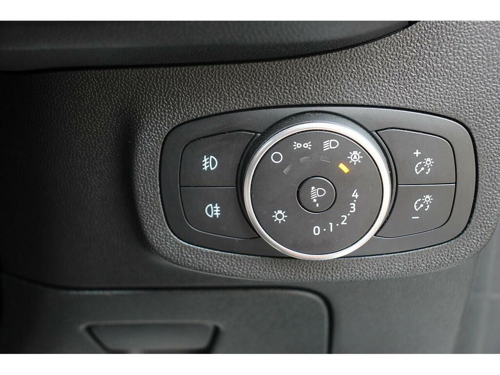 Ford Fiesta Active B And O White #22