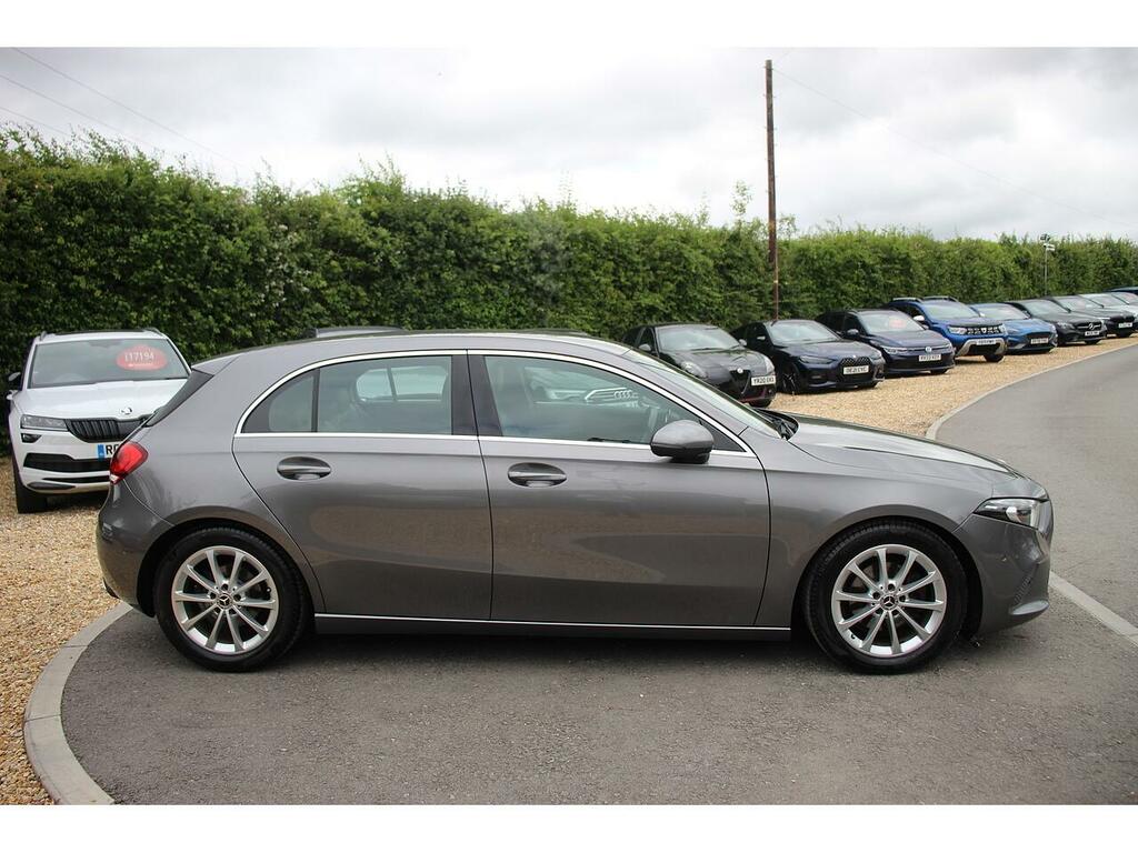 Mercedes-Benz A Class Hatchback WR68MYC Grey #4