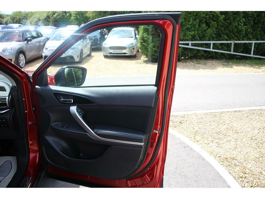 Mitsubishi Eclipse Cross Cross 1.5L Black 161 Bhp Black #35