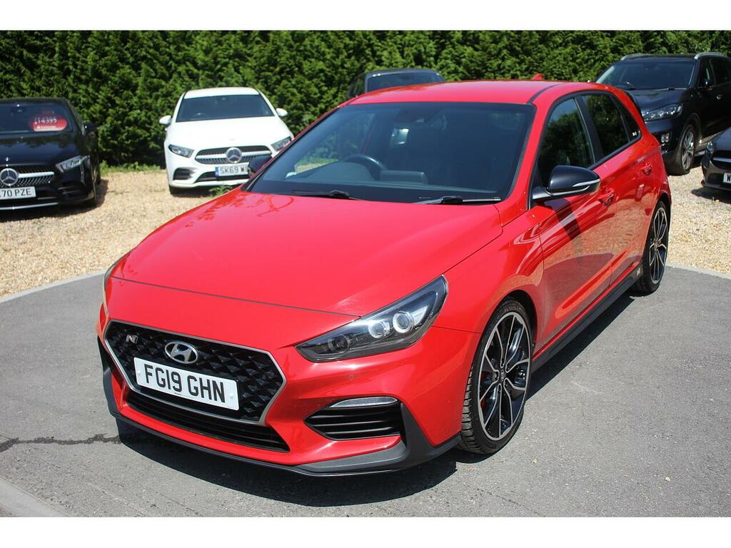 Hyundai I30 Hatchback Red #2