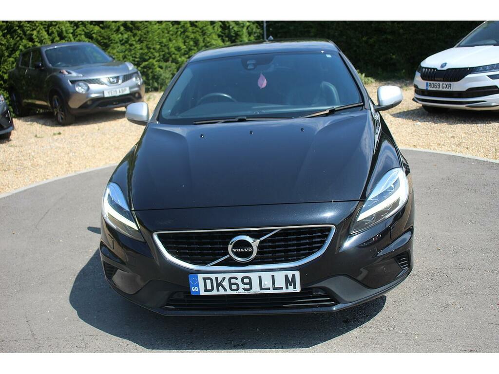Volvo V40 Hatchback DK69LLM Black #2