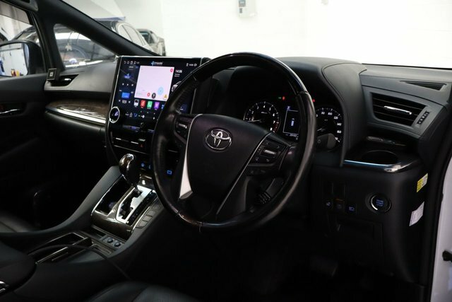 Toyota Alphard Campervan White #13