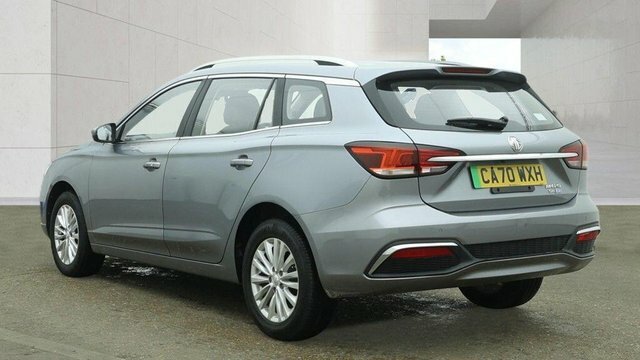 MG MG5 Exclusive Auto 5dr Silver #3