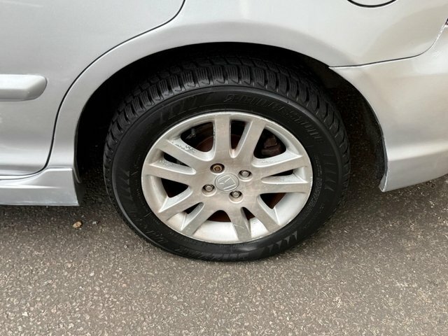 Honda Civic 2005 05 Reg Hatchback 103,249 Miles 1.6L Silver #27