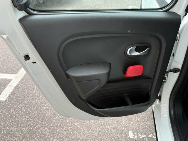 Renault Twingo 0.9 Tce 90 Dynamique Low Mileage Full Main Dealer Red #23