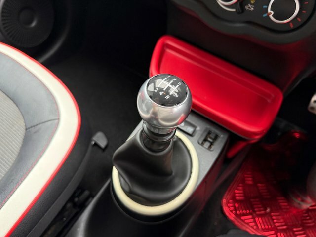 Renault Twingo 0.9 Tce 90 Dynamique Low Mileage Full Main Dealer Red #7