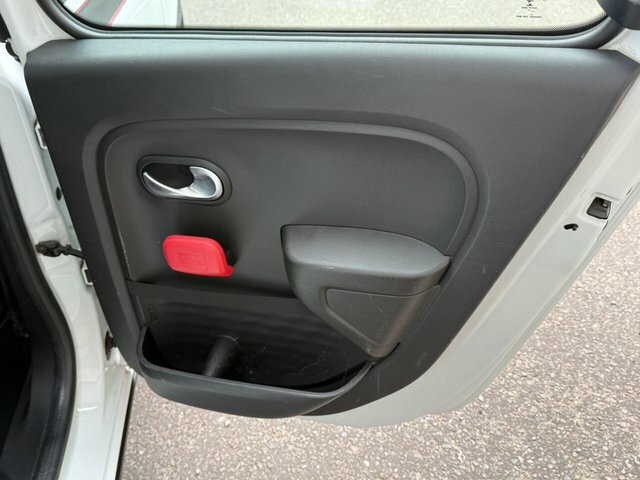 Renault Twingo 0.9 Tce 90 Dynamique Low Mileage Full Main Dealer Red #25