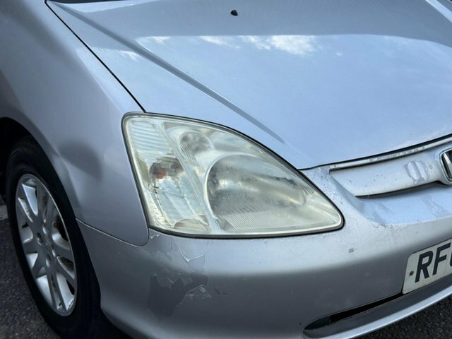 Honda Civic Hatchback 1.6 I-vtec Se Sport 200353 Green #38