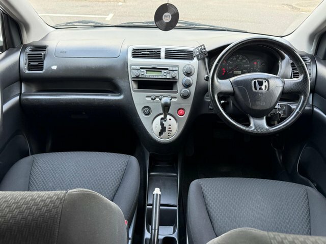 Honda Civic Hatchback 1.6 I-vtec Se Sport 200353 Green #11